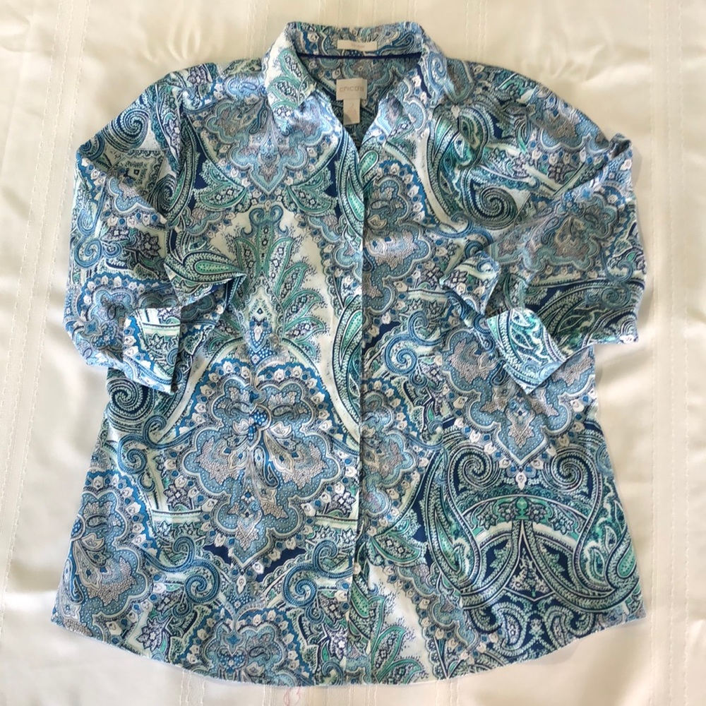 Beautiful Chico’s button down!